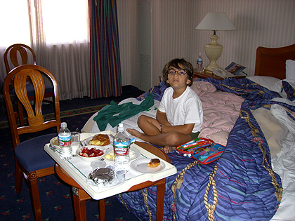 breakfast in bed 